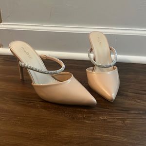 Pink Sparkly heels, 7.5 Women’s